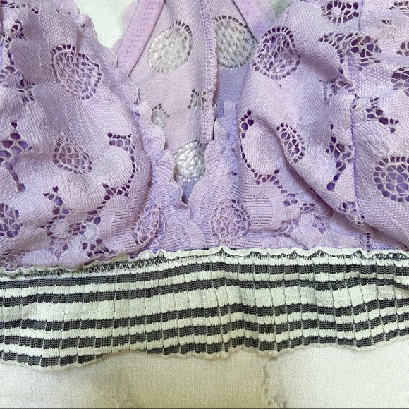 Lavender Lace Racerback Bralette - Picture 3 of 5